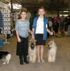 Michelle and Evelyn · Syracuse Dog Show 2012